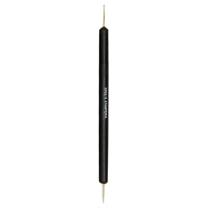 Einzelner Kugelstichel (Durchm. 1,5 mm) und ein Stanzer